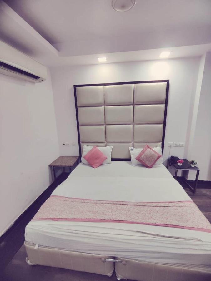 Hotel Saya Deluxe Near New Delhi Railway Station ' ภายนอก รูปภาพ