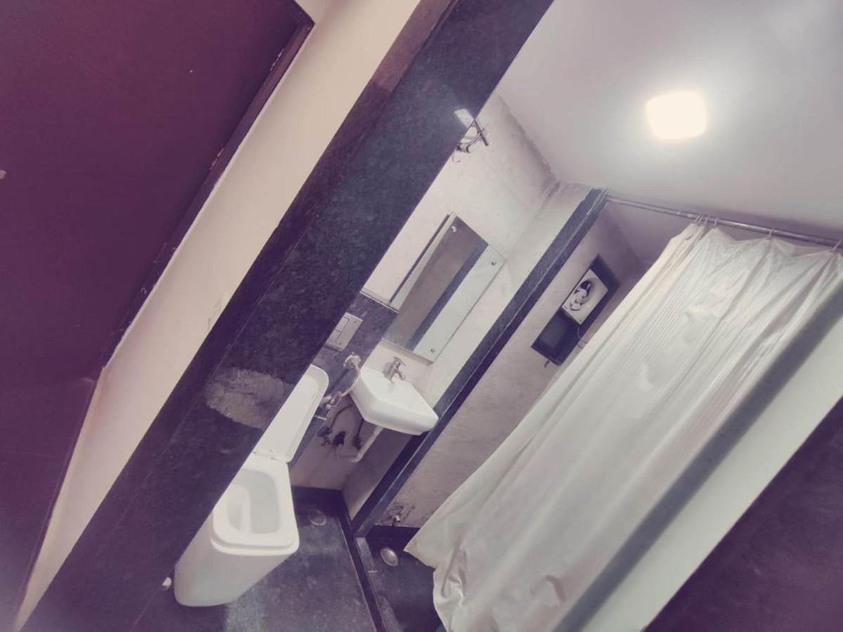 Hotel Saya Deluxe Near New Delhi Railway Station ' ภายนอก รูปภาพ