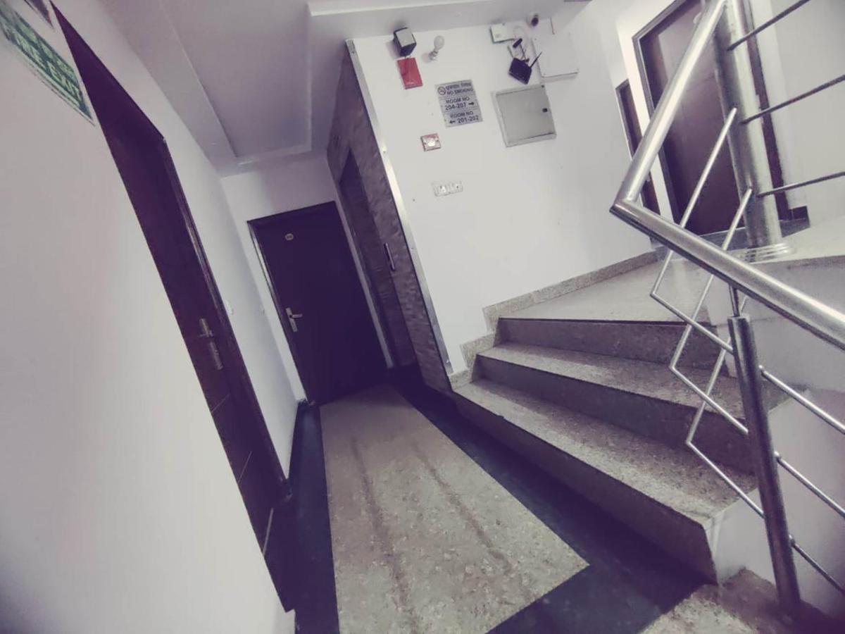Hotel Saya Deluxe Near New Delhi Railway Station ' ภายนอก รูปภาพ