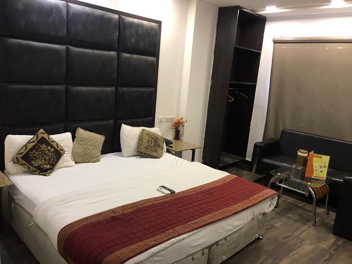 Hotel Saya Deluxe Near New Delhi Railway Station ' ภายนอก รูปภาพ