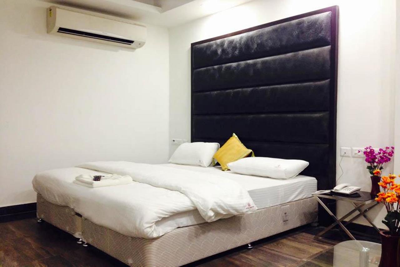 Hotel Saya Deluxe Near New Delhi Railway Station ' ภายนอก รูปภาพ