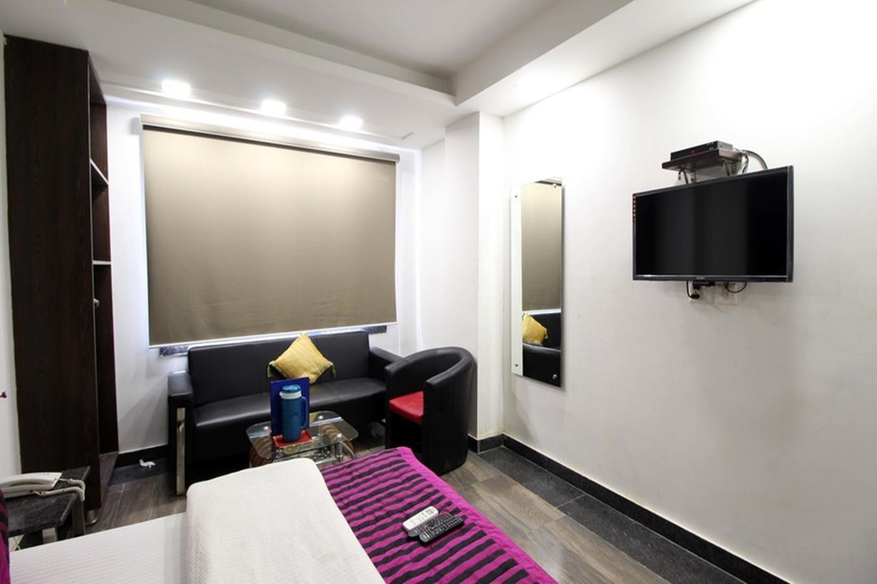 Hotel Saya Deluxe Near New Delhi Railway Station ' ภายนอก รูปภาพ